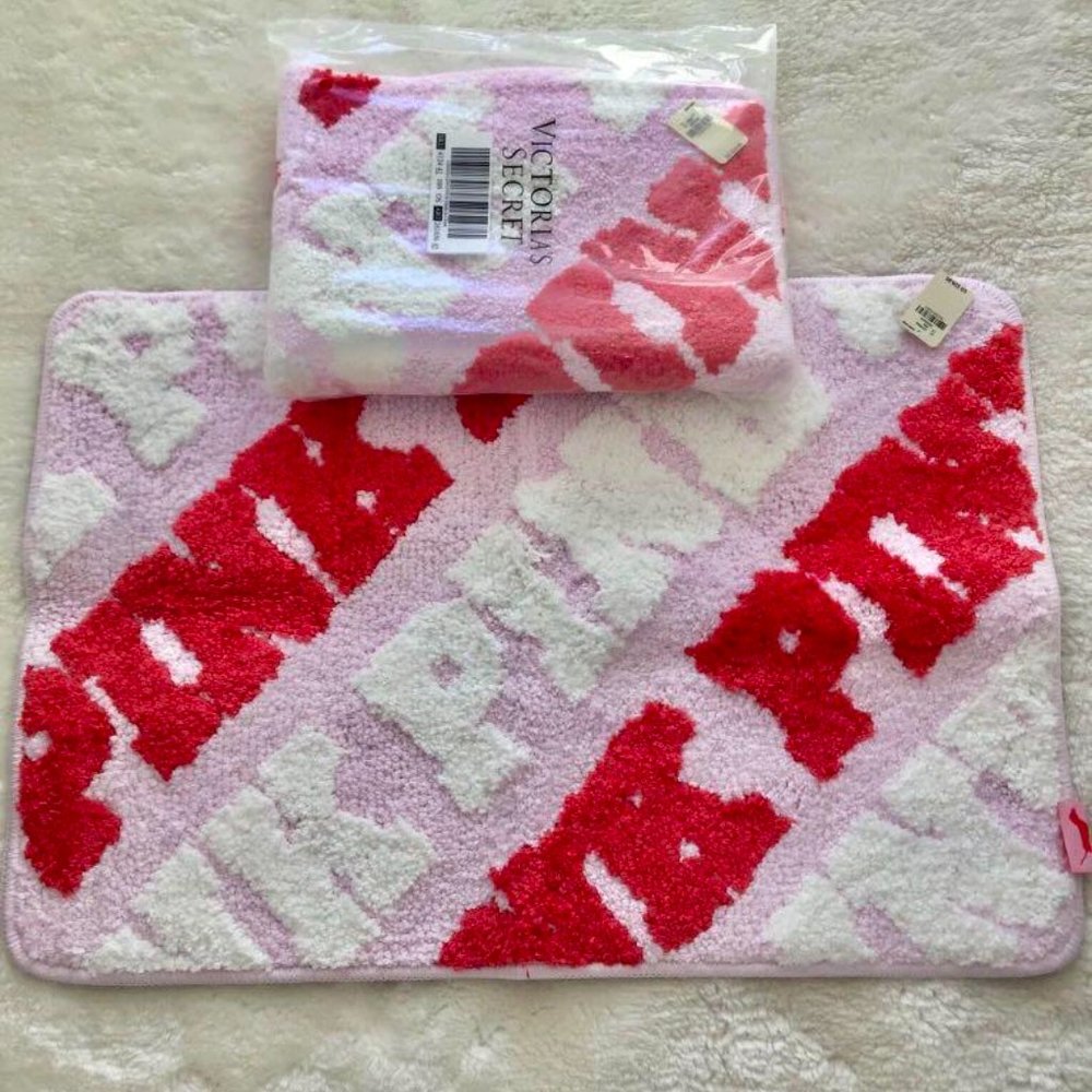 Victoria's Secret PINK Bath Mat NWT